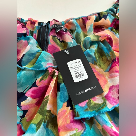 🌸Fashion Nova Flower Romper 🌸 - Picture 10 of 11